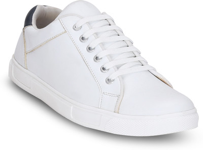

Get Glamr Neoo Advantage Clean Casuals For Men(White