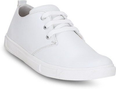 

Get Glamr Dakota Sneakers For Men(White