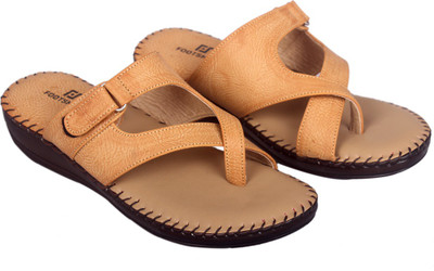 

Footshez Slippers, Brown