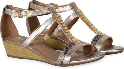 

Clarks Women Gold Wedges