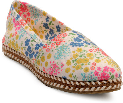 

Nell Casuals For Women(Yellow