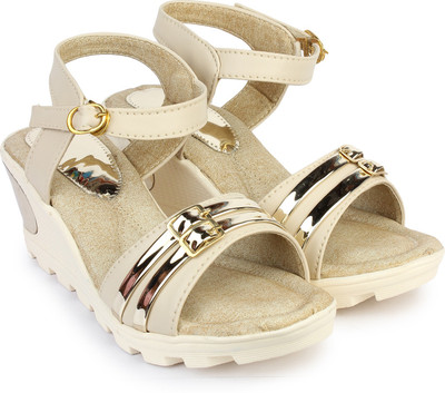 

Bonzer Women Beige Wedges