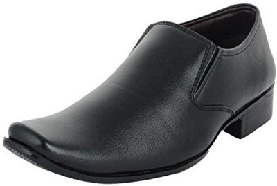 

Pawn craft Loafers For Men(Black