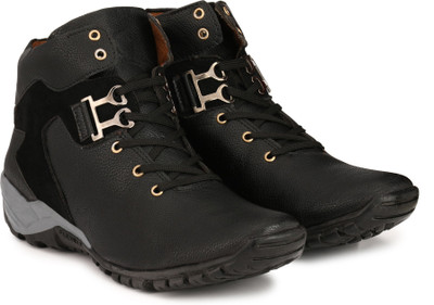 

TR Outdoors For Men(Black