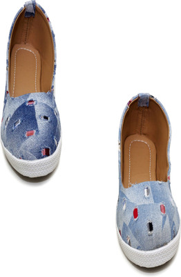 

Fashionitz Canvas Shoes For Women(Multicolor