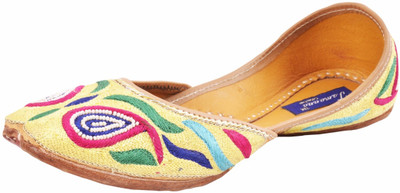 

Tamanna Punajabi-patiyala jutis Party Wear For Women(Multicolor, Multicolor_1