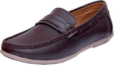 

SHADOWS SHADOWS Punch Moccasins (Brown) Slip On For Men(Brown
