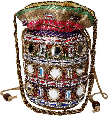 

Roshiaaz Women Casual Beige Canvas Clutch