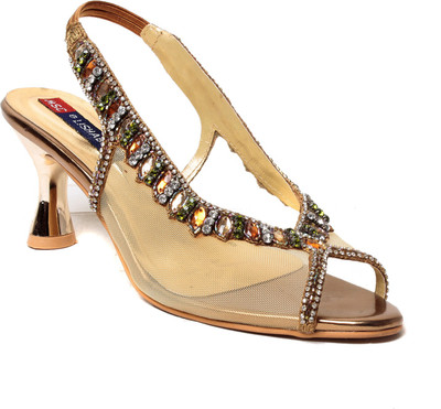 

MSC Women Copper Heels