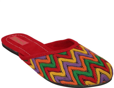 

Footrendz RSNBO-3336PI Slip On For Women(Pink