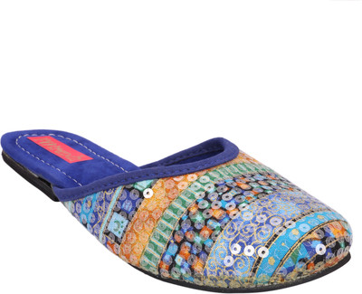 

Footrendz RSNBO_3338BU Slip On For Women(Multicolor, Blue
