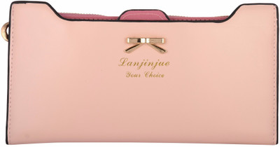 

Cuddle Casual Pink Clutch
