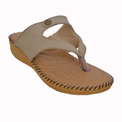 

1 WALK Women Beige Flats