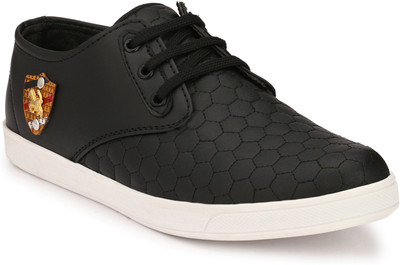 

Peponi Paul Parkman Stylish Casuals For Men(Black
