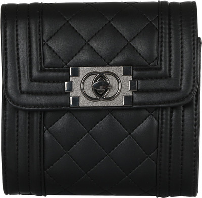 

Indian Fashion Women Formal Black Leatherette Sling Bag