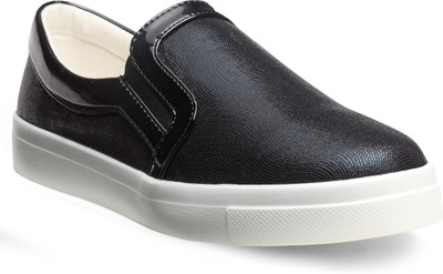 

Flat n Heels Slip On Sneakers For Women(Black