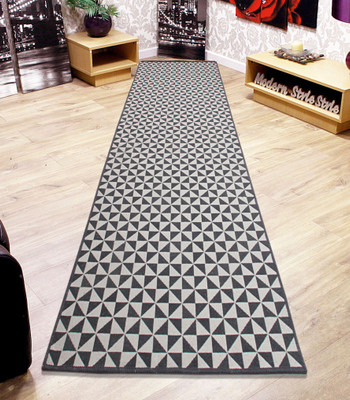 

Saral Home Grey Cotton Runner(70 cm X 145 cm)