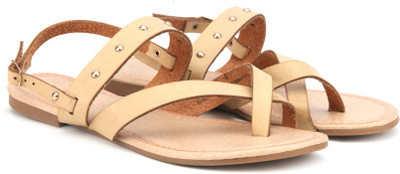 

People Women BEIGE Flats