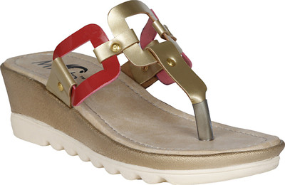 

VAGON Women RED Wedges