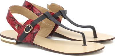 

Addons Women BLACK Flats
