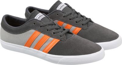 

ADIDAS ORIGINALS SELLWOOD Sneakers For Men(Grey, Dgsogr/tacora/mgsogr