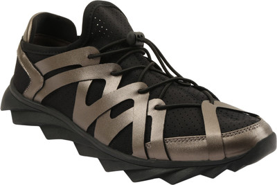 

Vostro PAXTON Casuals For Men(Black, Gold