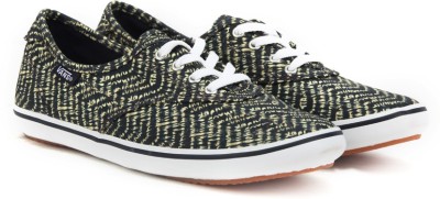 

Vans HUNTLEY Sneakers For Women(Blue, Yellow, (chevron) indigo