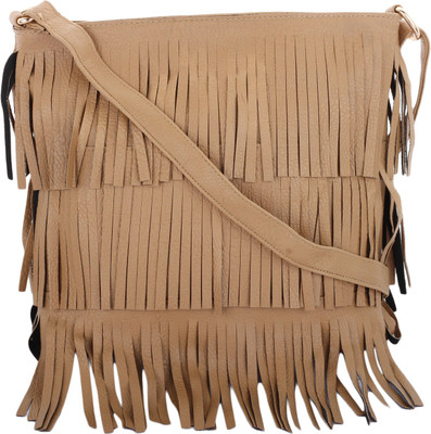 

vogue street Girls Evening/Party Beige PU Sling Bag