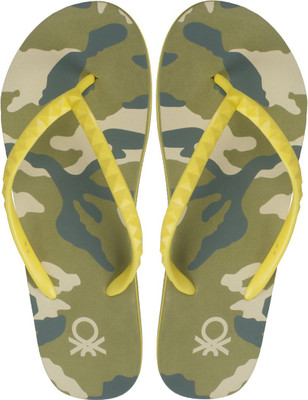 

United Colors of Benetton Flip Flops, Green