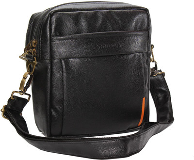Goodluck Messenger Bag(Black)