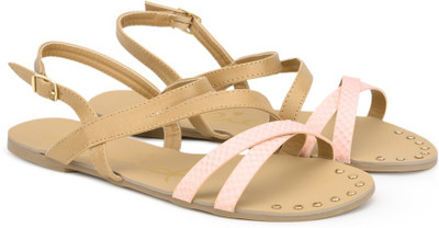 

QUPID Women TNPU Flats