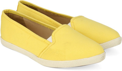 

Carlton London Miss CL Casuals For Women(Yellow, Yelowcan