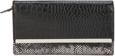

Nine West Women Casual Black, Silver Sling Bag