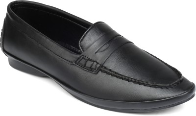 46% OFF on Shubar Loafers For Men(Black) on Flipkart | PaisaWapas.com