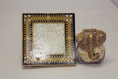 

Zudhaa Marble All Purpose Chowki(Multicolor)