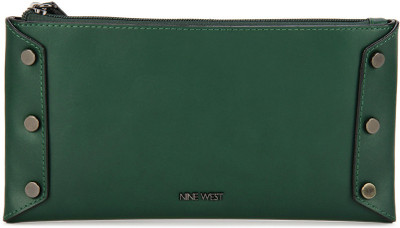 

Nine West Casual Green Clutch