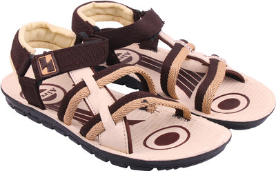 

World Wear Footwear Men BROWN Sandals