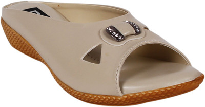 

DICY Women Beige Flats