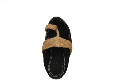 

KOLHAPURI Men Cream Sandals