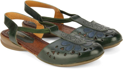 

Catwalk Women Dark Green Flats