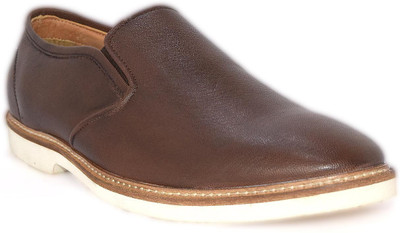 

Alberto Calza Genuine Leather Corporate Casual, Partywear shoe, Leather Sneaker Corporate Casuals For Men(Brown