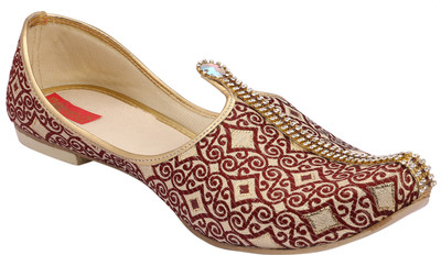 

Footrendz RSMC-3370MA Mojaris For Men(Maroon, Gold