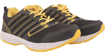 

FULTEN Sports Shoes Outdoors For Men(Multicolor, Yellow