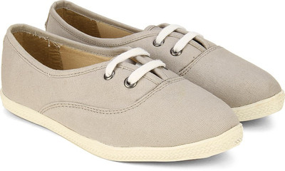 

Carlton London Miss CL Casuals For Women(Grey, Greycan
