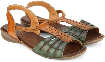

Catwalk Women Green & Brown Flats