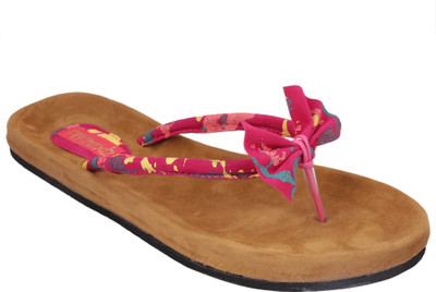 

Footrendz Women Pink Flats