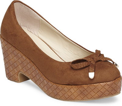 

Vero Couture Women Brown Heels