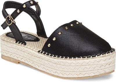 

Vero Couture Women Black Flats