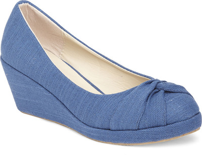 

Vero Couture Women Blue Wedges