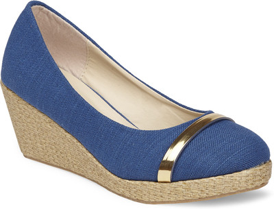 

Vero Couture Women Blue Wedges
